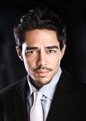 Zak Santiago